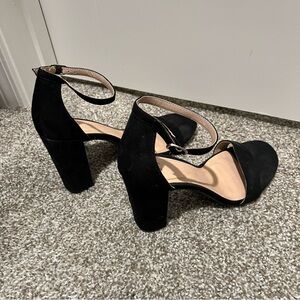 A New Day Black Chunky Heel 4 inch Heel Size 8.5 - Strap Simple Heels